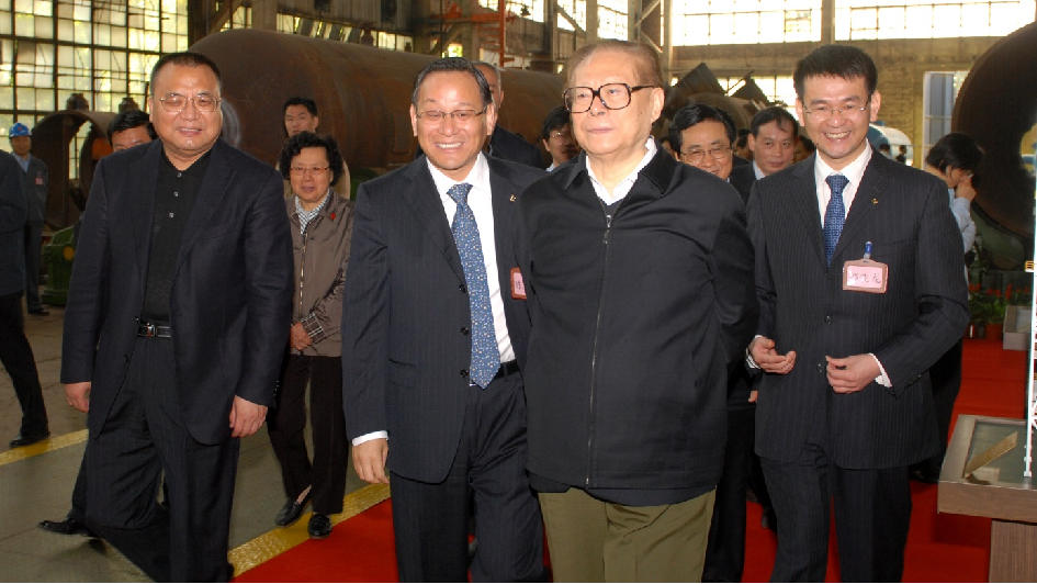 2009年4月26日，江澤民同志蒞臨考察